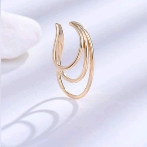 Ear cuff